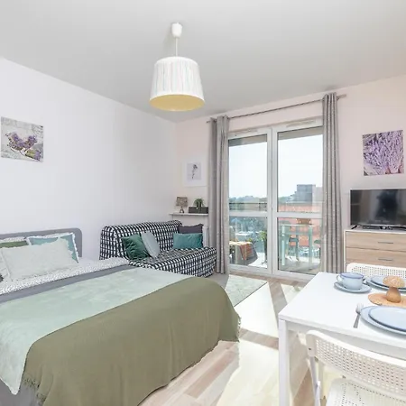 Superapart Kierbedzia - Blisko Olinek