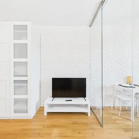 Superapart Kierbedzia Apartment Warschau