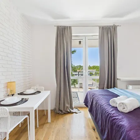 Superapart Kierbedzia - Blisko Olinek Apartamento