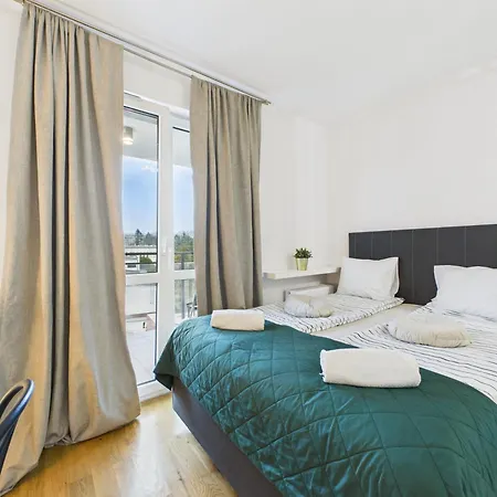 Superapart Kierbedzia - Blisko Olinek Appartement Varsovie