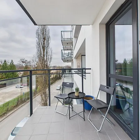 Superapart Kierbedzia - Blisko Olinek * Varsóvia