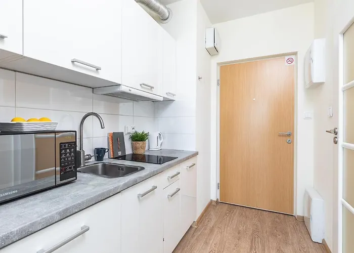 شقة Superapart Kierbedzia - Blisko Olinek وارسو