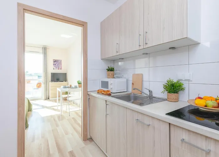 Superapart Kierbedzia - Blisko Olinek شقة وارسو