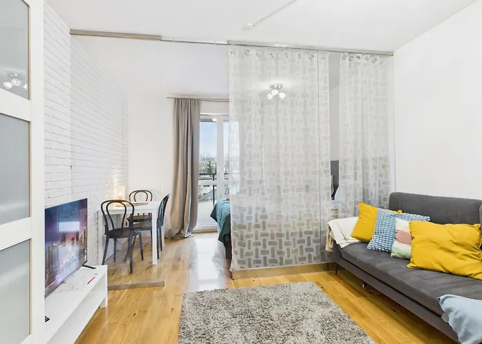 Superapart Kierbedzia - Blisko Olinek * وارسو