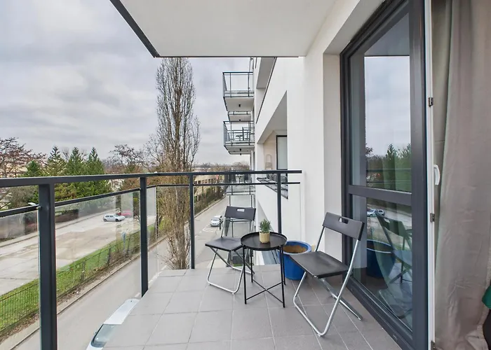 Superapart Kierbedzia - Blisko Olinek * وارسو