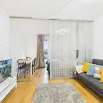 Superapart Kierbedzia - Blisko Olinek 公寓