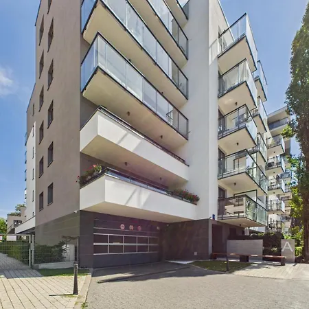 Apartment Superapart Kierbedzia Warschau